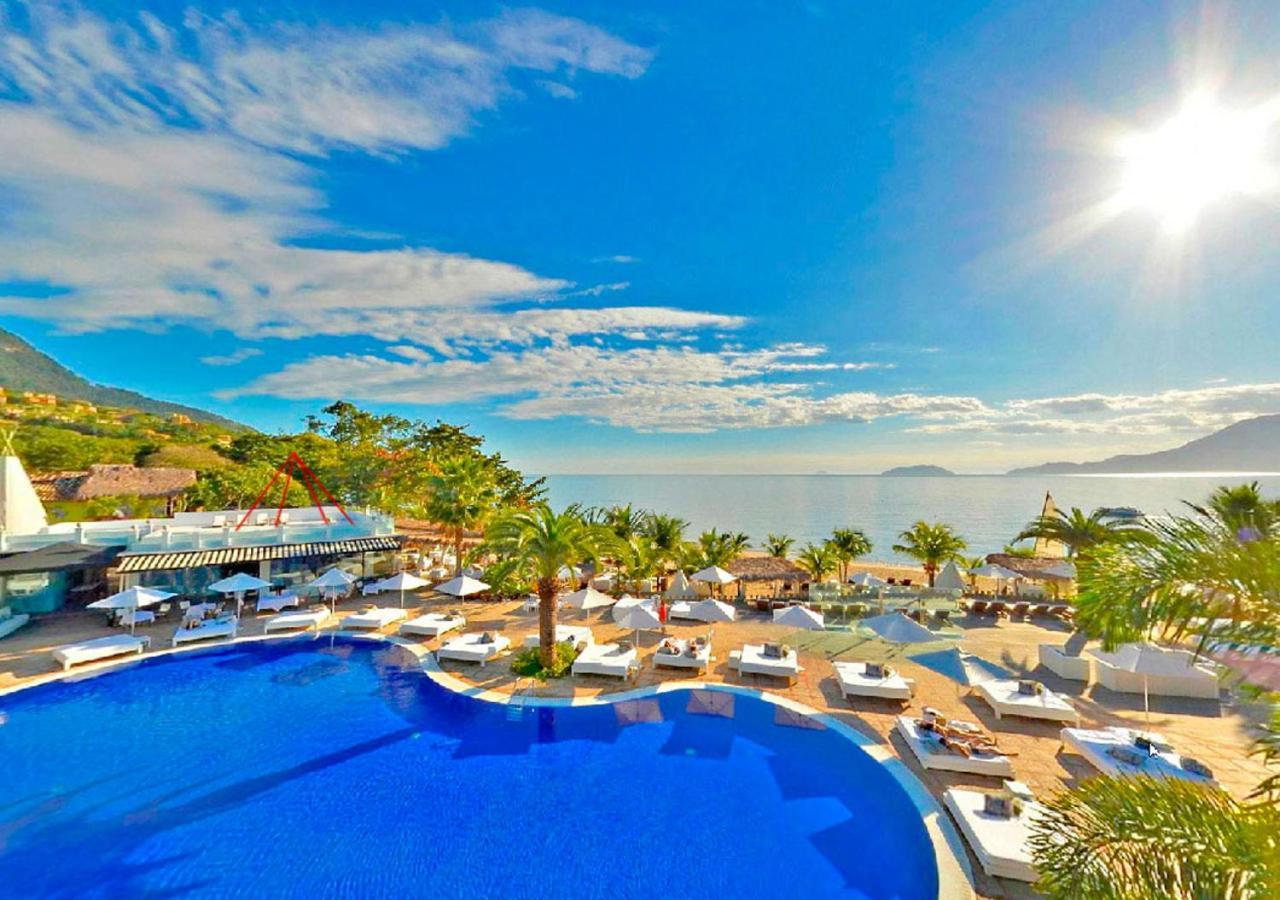 Dpny ビーチ ホテル ＆ スパ イリャベラ エクステリア 写真 View of the resort