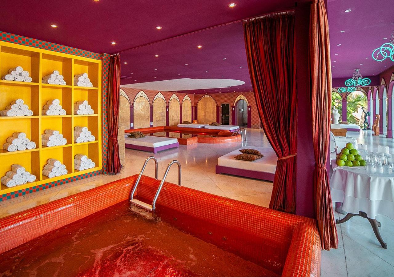 Dpny ビーチ ホテル ＆ スパ イリャベラ エクステリア 写真 Spa at the hotel