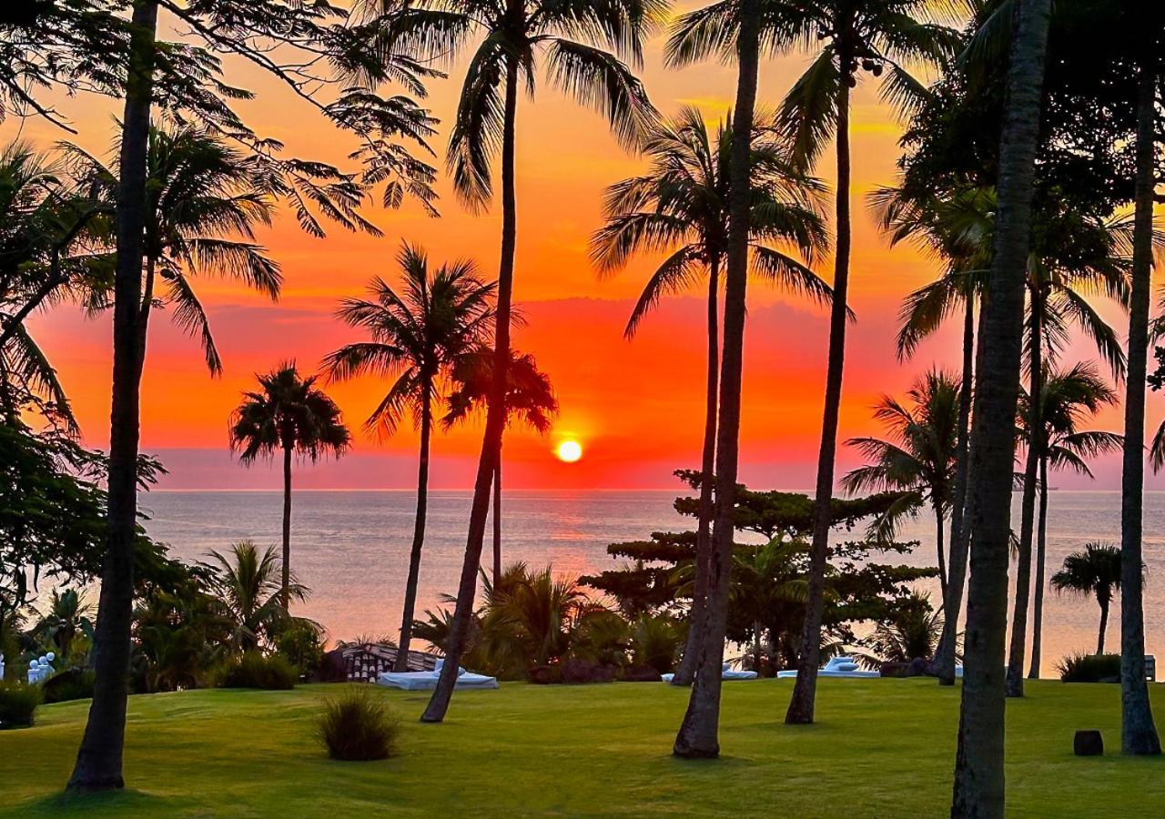 Dpny ビーチ ホテル ＆ スパ イリャベラ エクステリア 写真 Sunset at the Four Seasons Resort