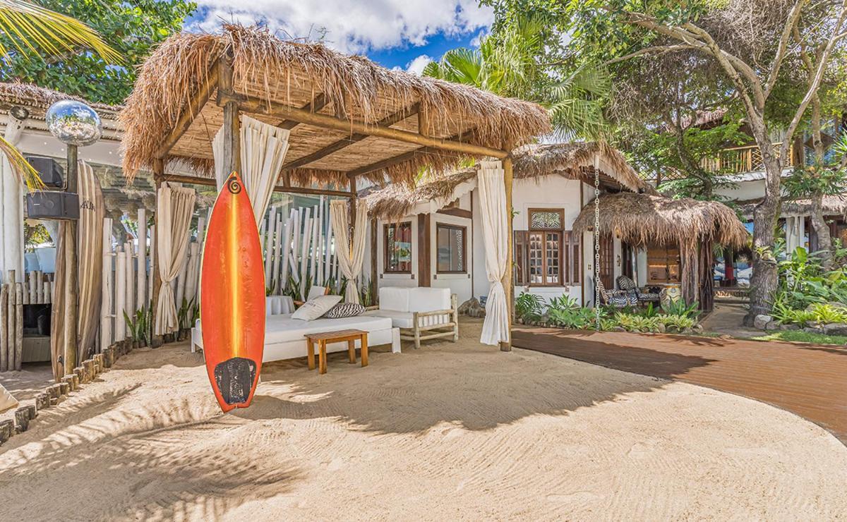 Dpny ビーチ ホテル ＆ スパ イリャベラ エクステリア 写真 Beach bungalows at the Grand Palladium Hotel